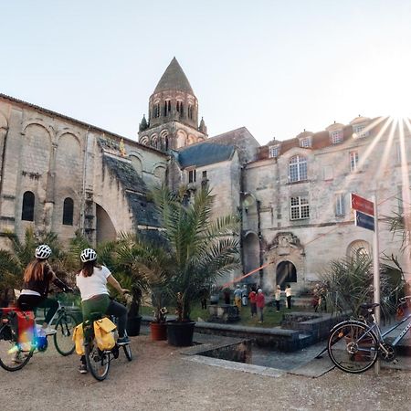 Les Chambres De L'Abbaye Сент Экстерьер фото