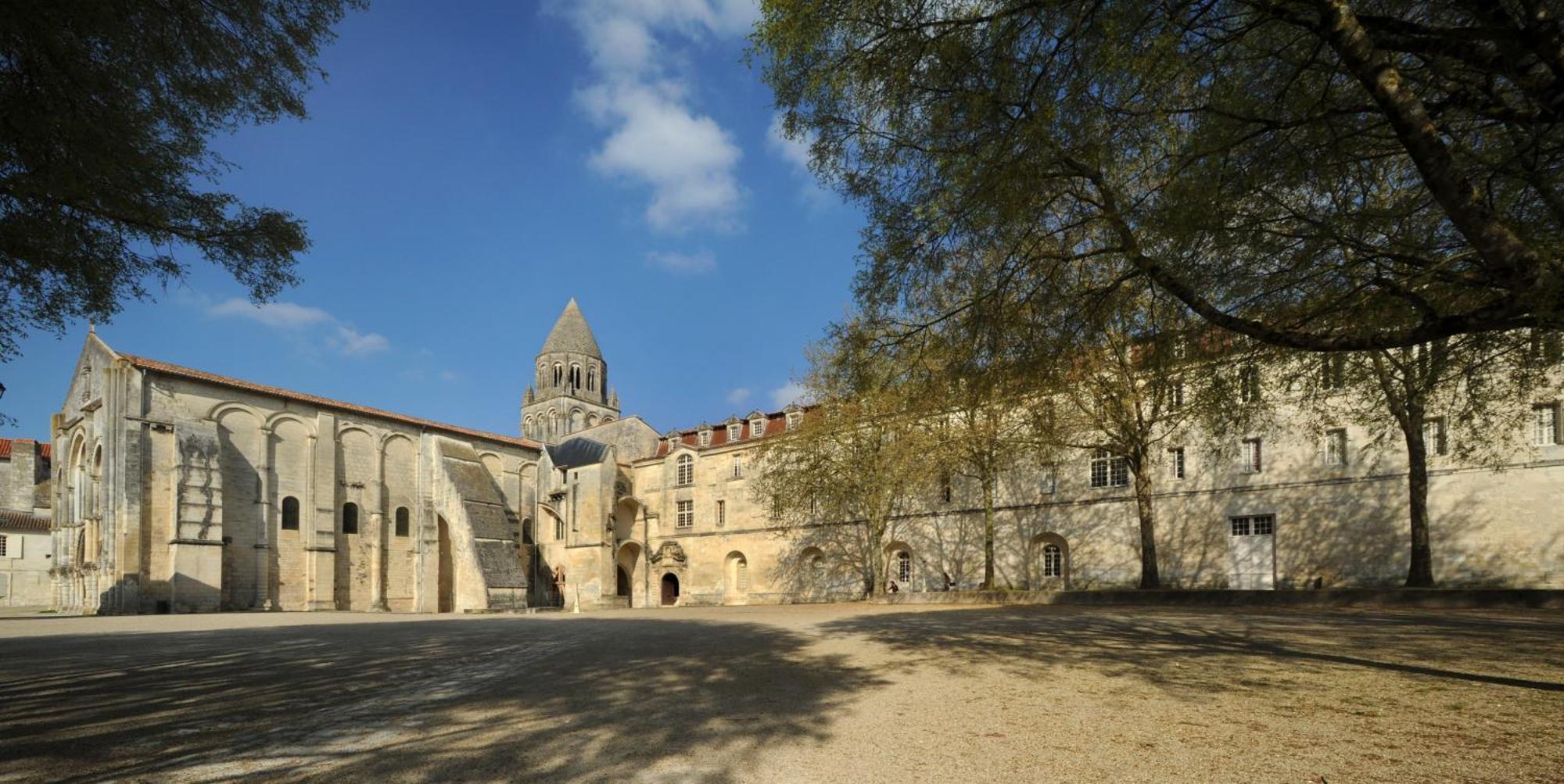Les Chambres De L'Abbaye Сент Экстерьер фото