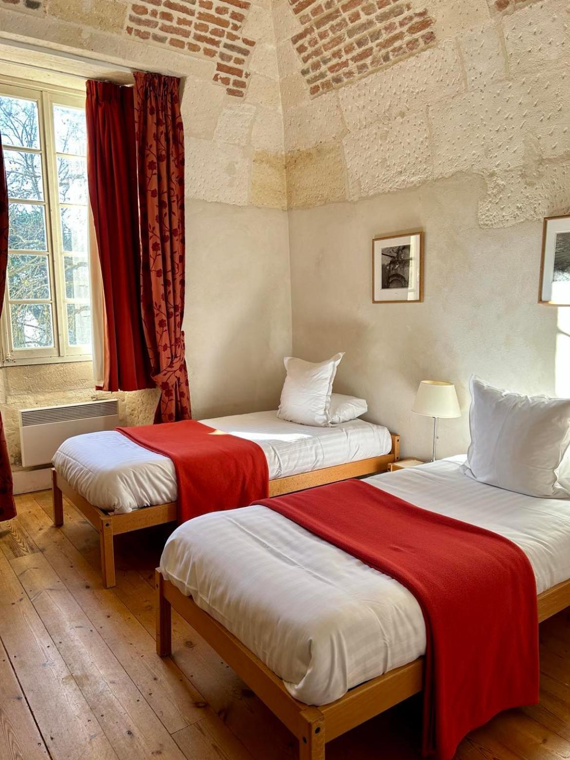 Les Chambres De L'Abbaye Сент Экстерьер фото