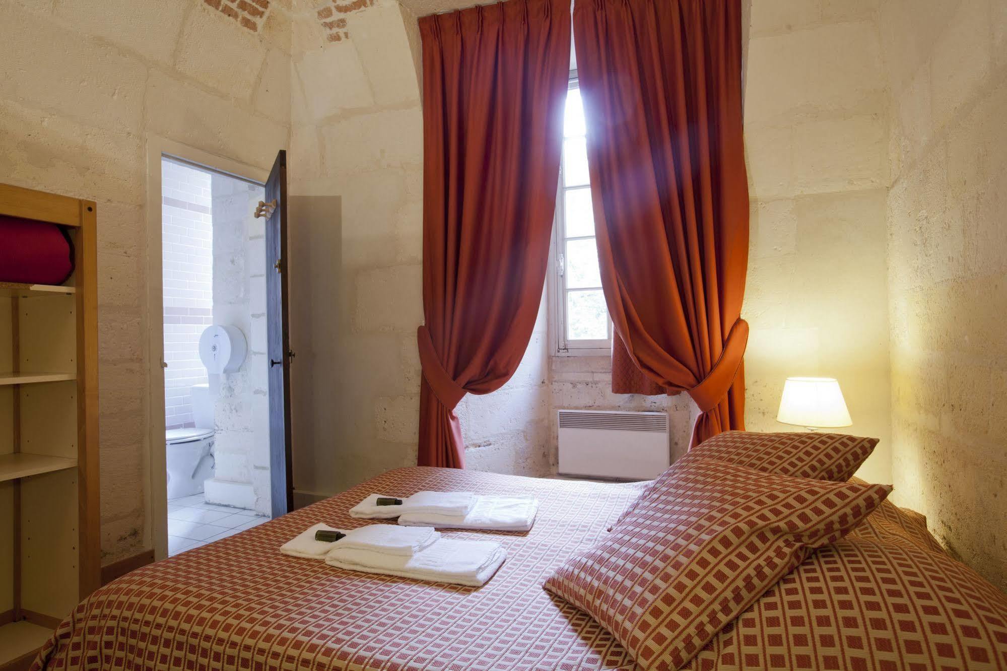 Les Chambres De L'Abbaye Сент Экстерьер фото